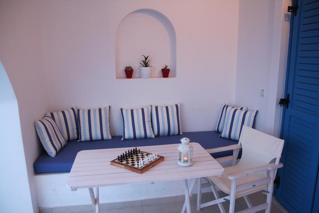 Отель Meltemi Retreat Ираклия Экстерьер фото